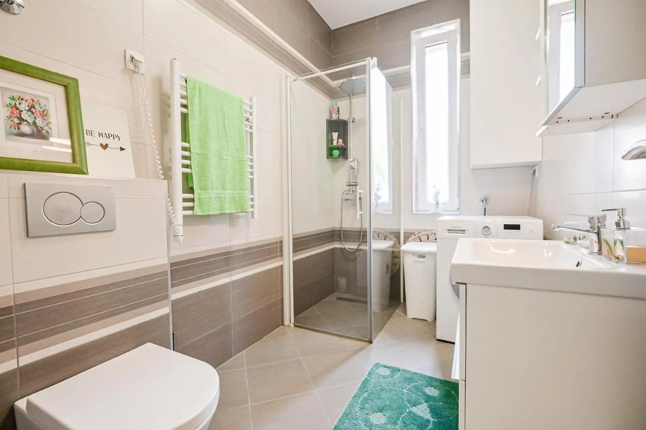 Apartman David,Stan S Vrtom Apartment Rijeka
