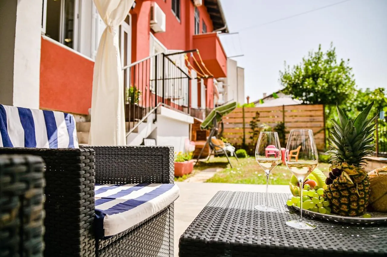 Apartman David,Stan S Vrtom Apartment Rijeka Croatia